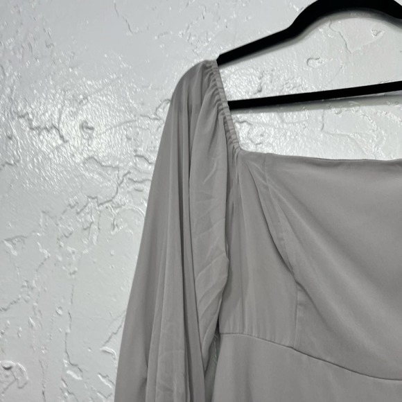 NWT Lulus Feel the Romance Grey Off-the-Shoulder Maxi Dress Size M Bridesmaid - Picture 5 of 9